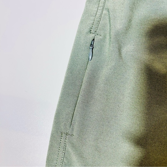 KUHL shorts Trekr hiking Shorts stretchy performance Green Women Size 6 - Picture 8 of 11